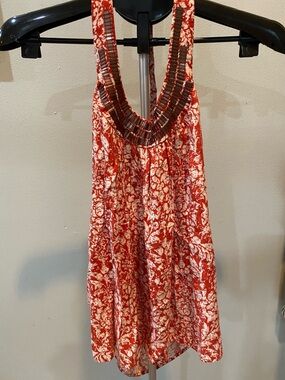 Elle Red & White Floral Halter Tank